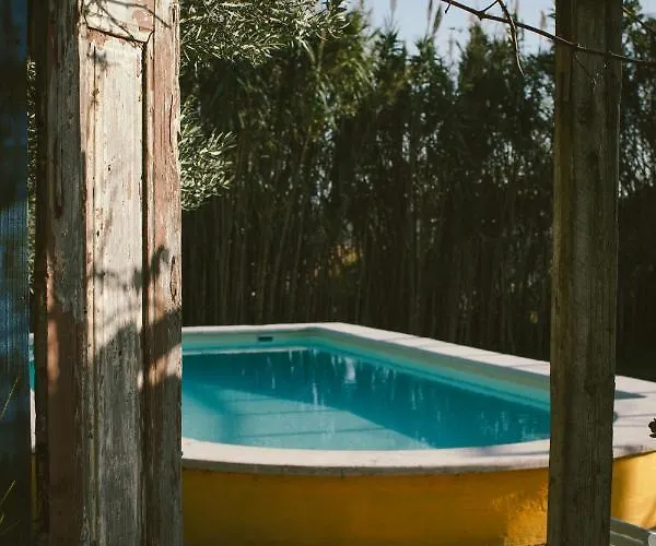 Casa Paco D'ilhas بيت ضيافة إيريسييرا