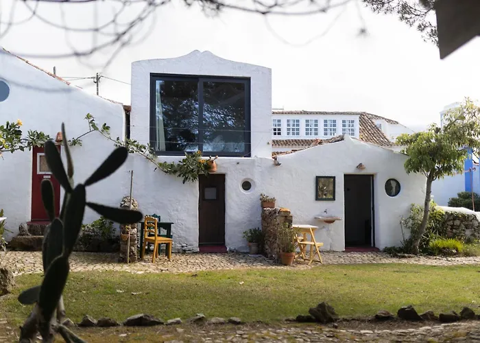 Casa Paco D'ilhas بيت ضيافة